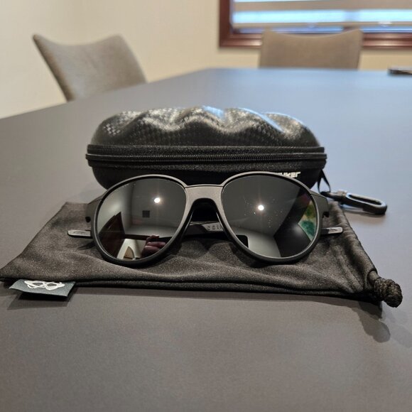 Oakley Coinflip Prizm Sunglasses Matte Black 145 OO4144-0353 53 17 - Picture 2 of 14